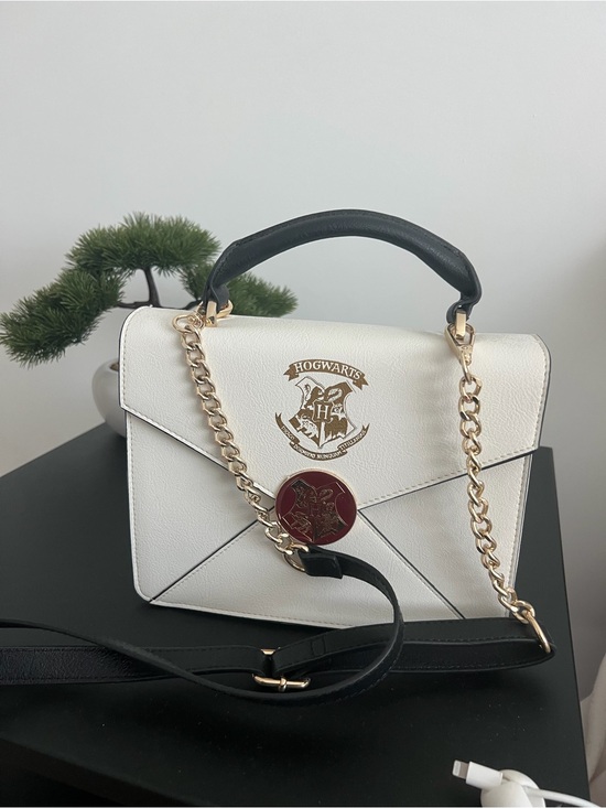Wizarding World Of Harry Potter Handbags - White Hogwarts Crest Top-Handle Satchel with Gold Chain
